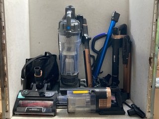 Lot 1083  
            Marchington SR16 - Parcel Delivery Only 

                
3 X ASSORTED HOUSEHOLD ITEMS TO INCLUDE SHARK STRATOS ANTI HAIR WRAP PET PRO VACU...