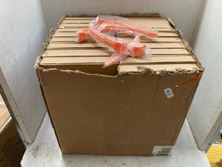 Lot 1151  
            Marchington SR16 - Parcel Delivery Only 

                
BOX OF DRAIN SNAKE - 12-PACK: LOCATION - AR13