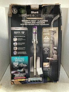 Lot 1227  
            Marchington SR16 - Parcel Delivery Only 

                
SHARK POWER DETECT CORDLESS VACUUM - ORIGINAL RRP 499.99: LOCATION - AR11