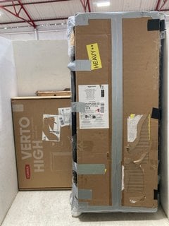 Lot 1351  
            Marchington SR16 - Parcel Delivery Only 

                
3 X ASSORTED HOUSEHOLD ITEMS TO INCLUDE CURVED VERTO 54L HIGH WASTE BIN IN PEARL ...