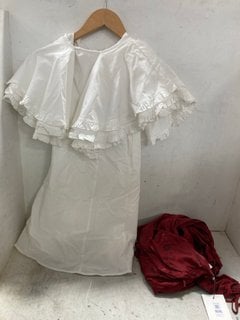 Lot 1076  
            Marchington SR11 - Parcel Delivery Only 

                
SISTER JANE COLLIE LACE TRIM MINI DRESS IN WHITE - UK 6 TO ALSO INCLUDE JOHN LEWI...