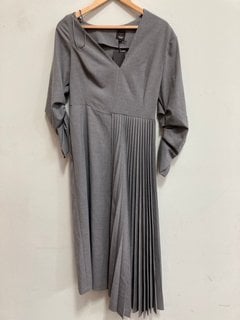 Lot 1110  
            Marchington SR11 - Parcel Delivery Only 

                
JOHN LEWIS X A.W.A.K.E MODE ASYMMETRIC DRESS IN GREY - UK 8 - ORIGINAL RRP £249.0...