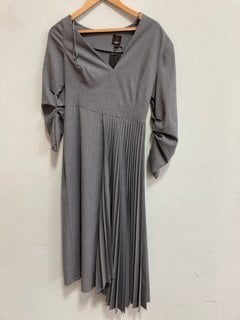 Lot 1113  
            Marchington SR11 - Parcel Delivery Only 

                
JOHN LEWIS X A.W.A.K.E MODE ASYMMETRIC DRESS IN GREY - UK 8 - ORIGINAL RRP £249.0...