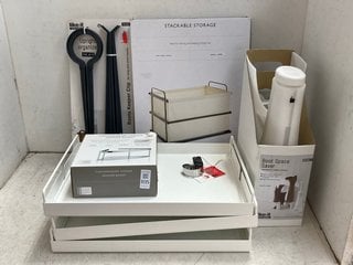 Lot 1135  
            Marchington SR11 - Parcel Delivery Only 

                
QTY OF ASSORTED JOHN LEWIS & PARTNERS HOUSEHOLD ITEMS TO INCLUDE CONTEMPORARY COR...