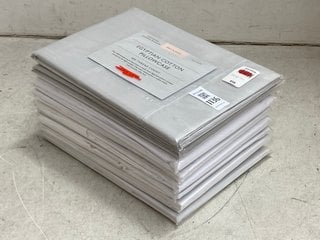 Lot 1136  
            Marchington SR11 - Parcel Delivery Only 

                
QTY OF JOHN LEWIS & PARTNERS EGYPTIAN COTTON PILLOWCASES IN WHITE/GREY: LOCATION ...
