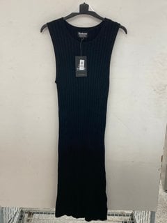 Lot 1155  
            Marchington SR11 - Parcel Delivery Only 

                
BARBOUR PALOMA KNITTED DRESS IN BLACK - UK 14: LOCATION - BR8