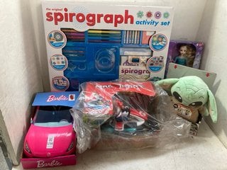 Lot 1234  
            Marchington SR11 - Parcel Delivery Only 

                
QTY OF ASSORTED CHILDRENS ITEMS TO INCLUDE BARBIE CAR: LOCATION - CR5