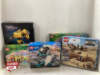 Lot 1237  
            Marchington SR11 - Parcel Delivery Only 

                
5 X ASSORTED LEGO ITEMS TO INCLUDE LEGO WICKED GLINDA & ELPHABA'S DORMITORY - MOD...