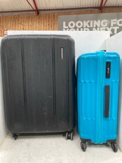 Lot 1316  
            Marchington SR11 - Parcel Delivery Only 

                
JOHN LEWIS & PARTNERS MEDIUM SIZE HARDSHELL WHEELED SUITCASE IN BLUE TO ALSO INCL...