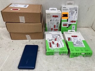 Lot 1325  
            Marchington SR11 - Parcel Delivery Only 

                
QTY OF ASSORTED TECH ITEMS TO INCLUDE BELKIN BOOST CHARGE 10K POWER BANK: LOCATIO...
