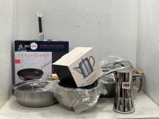 Lot 1355  
            Marchington SR11 - Parcel Delivery Only 

                
QTY OF ASSORTED HOUSEHOLD ITEMS TO INCLUDE JOHN LEWIS & PARTNERS 700ML STAINLESS ...