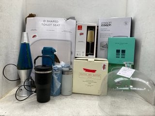 Lot 1356  
            Marchington SR11 - Parcel Delivery Only 

                
QTY OF ASSORTED HOUSEHOLD ITEMS TO INCLUDE JOSEPH JOSEPH EASY STORE TOILET PAPER ...