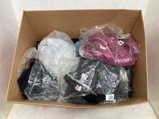 Lot 1414  
            Marchington SR11 - Parcel Delivery Only 

                
QTY OF ASSORTED WOMENS CLOTHING ITEMS TO INCLUDE JOHN LEWIS & PARTNERS ZARA JERSE...