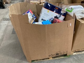 Lot 173  
            Marchington SR16 - Delivery or Collection 

                
PALLET OF ASSORTED HOUSEHOLD ITEMS TO INCLUDE INSTANT POT DUO PLUS MULTI COOKER: ...