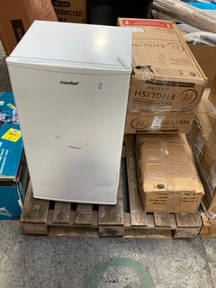 Lot 182  
            Marchington SR16 - Delivery or Collection 

                
PALLET OF ASSORTED APPLIANCES TO INCLUDE COMFEE UNDERCOUNTER FRIDGE IN WHITE: LOC...
