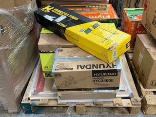 Lot 203  
            Marchington SR16 - Delivery or Collection 

                
PALLET OF ASSORTED OUTDOOR ITEMS TO INCLUDE FLYMO EASI GLIDE 360 ELECTRIC HOVER C...