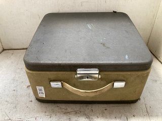 Lot 276  
            Marchington SR16 - Delivery or Collection 

                
OLYMPIA VINTAGE PORTABLE TYPE WRITER: LOCATION - AR9