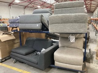 Lot 90  
            Marchington SR16 - Delivery or Collection 

                
QTY OF ASSORTED SOFA COMPONENTS TO INCLUDE FOOTSTOOL IN BLUE/WHITE PATTERN COMPLE...