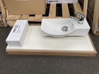 Lot 1005  
            Marchington SR19 - Delivery or Collection 

                
820 X 355MM WHITE COUNTERTOP WITH GREY SHELF SUPPORT BRACKETS & CERAMIC STH COUNT...