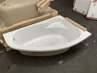Lot 1019  
            Marchington SR19 - Delivery or Collection 

                
PALLET OF 1500 X 1000MM NTH LH OFFSET CORNER BATHS WITH INTEGRAL SEAT - RRP £4000...