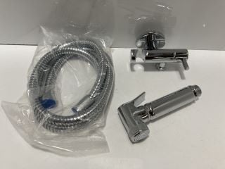 Lot 1073  
            Marchington SR19 - Delivery or Collection 

                
DOUCHE KIT IN CHROME - RRP £90: LOCATION - RACKING 3
