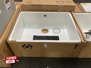 Lot 1118  
            Marchington SR19 - Collection 

                
(COLLECTION ONLY) LONDON STYLE SINGLE BOWL CERAMIC KITCHEN SINK 580 X 450 X 220MM...