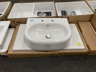 Lot 1138  
            Marchington SR19 - Collection 

                
(COLLECTION ONLY) VITRA 900 X 480MM FLOATING SHELF IN LIGHT GREY WITH A VITRA LIQ...