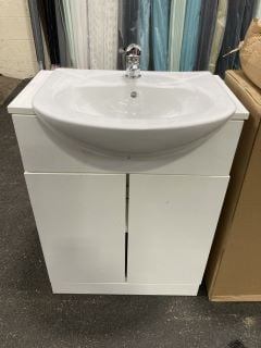 Lot 1147  
            Marchington SR19 - Delivery or Collection 

                
FLOOR STANDING 2 DOOR SEMI RECESSED SINK UNIT IN WHITE 610 X 480MM 1TH CERAMIC BA...