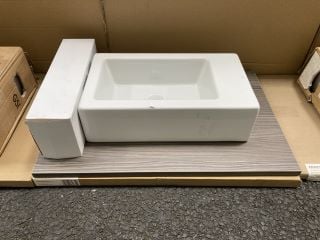 Lot 1170  
            Marchington SR19 - Collection 

                
(COLLECTION ONLY) 605 X 390MM COUNTERTOP WITH SHELF SUPPORT BRACKETS IN BROWN GRE...