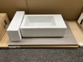 Lot 1172  
            Marchington SR19 - Collection 

                
(COLLECTION ONLY) 605 X 390MM COUNTERTOP WITH SHELF SUPPORT BRACKETS IN BROWN GRE...