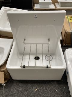 Lot 1179  
            Marchington SR19 - Collection 

                
(COLLECTION ONLY) 510MM WIDE CLEANERS SINK - RRP £365: LOCATION - A6