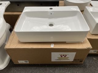 Lot 1183  
            Marchington SR19 - Collection 

                
(COLLECTION ONLY) 600 X 420MM 1TH CERAMIC COUNTERTOP BASIN - RRP £240: LOCATION - A6