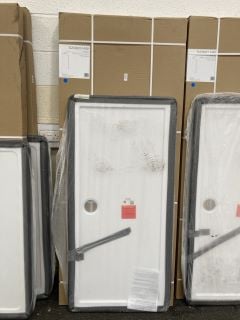 Lot 1203  
            Marchington SR19 - Collection 

                
(COLLECTION ONLY) CLEAR GLASS BLACK FRAMED 800 X 1950MM WET ROOM PANEL WITH A PEA...