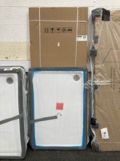 Lot 1213  
            Marchington SR19 - Collection 

                
(COLLECTION ONLY) CLEAR GLASS SILVER FRAMED 760 X 1900MM SHOWER PANEL WITH A PEAR...
