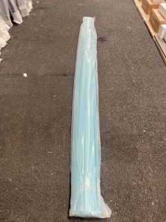 Lot 1237  
            Marchington SR19 - Collection 

                
(COLLECTION ONLY) QTY OF LUSTRO LITE TRIMS IN BLUE - RRP £1100: LOCATION - A5