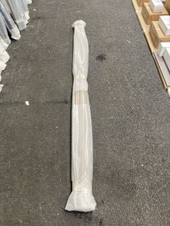 Lot 1244  
            Marchington SR19 - Collection 

                
(COLLECTION ONLY) QTY OF LUSTRO LITE TRIMS IN TAUPE - RRP £1100: LOCATION - A5