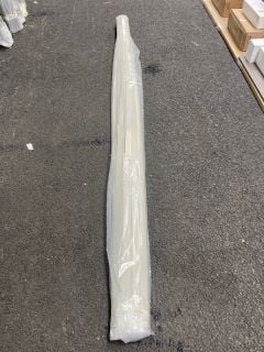 Lot 1248  
            Marchington SR19 - Collection 

                
(COLLECTION ONLY) QTY OF LUSTRO LITE TRIMS IN BEIGE - RRP £1100: LOCATION - A5
