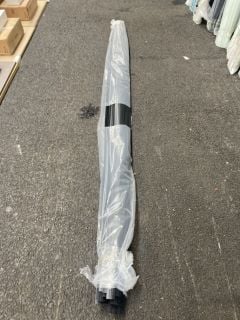 Lot 1254  
            Marchington SR19 - Collection 

                
(COLLECTION ONLY) QTY OF LUSTRO LITE TRIMS IN BLACK - RRP £1100: LOCATION - A5