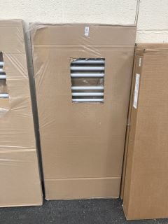 Lot 1277  
            Marchington SR19 - Delivery or Collection 

                
SMOKE GREY STRAIGHT TUBED HEATED TOWEL RADIATOR 1348 X 600MM - RRP £455: LOCATION...