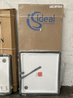 Lot 1315  
            Marchington SR19 - Collection 

                
(COLLECTION ONLY) CLEAR GLASS SILVER FRAMED 900 X 1900MM PIVOT SHOWER DOOR WITH A...