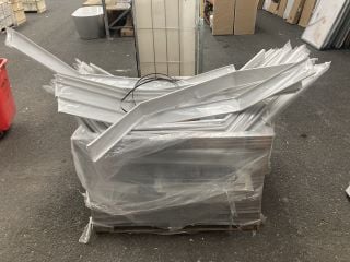 Lot 1323  
            Marchington SR19 - Collection 

                
(COLLECTION ONLY) PALLET OF ASSORTED ITEMS TO INCLUDE ASSORTED FACIAS & LARGE QTY...