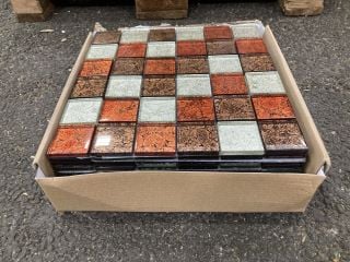 Lot 304  
            Marchington SR19 - Collection 

                
(COLLECTION ONLY) 1 BOX = 11 SHEETS OF 1M2 SQUARE COPPER BRONZE SILVER MIXED TILE...
