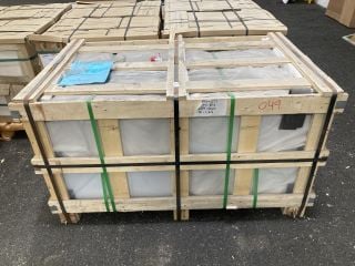 Lot 315  
            Marchington SR19 - Collection 

                
(COLLECTION ONLY) CRATE OF APPROX 900 IN TOTAL 596 X 277 X 3MM MIRRORS (HEAVY ITE...