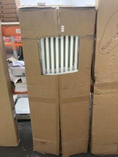 Lot 444  
            Marchington SR19 - Delivery or Collection 

                
TRADITIONAL VERTICAL 12 X 3 COLUMN CAST IRON STYLE RADIATOR IN WHITE 1500 X 560MM...