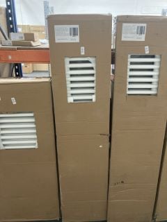 Lot 451  
            Marchington SR19 - Delivery or Collection 

                
TRADITIONAL HORIZONTAL 3 COLUMN CAST IRON STYLE RADIATOR IN WHITE 1595 XX 300MM -...