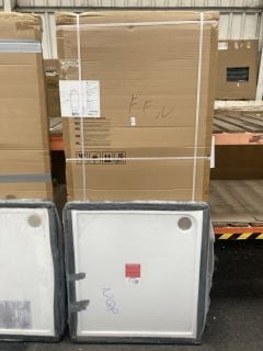 Lot 483  
            Marchington SR19 - Collection 

                
(COLLECTION ONLY) CLEAR GLASS SILVER FRAMED 900 X 2000MM SHOWER SIDE PANEL WITH A...