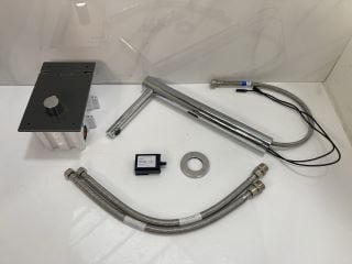 Lot 541  
            Marchington SR19 - Delivery or Collection 

                
VITRA ORIGIN NO TOUCH HIGH MONO BASIN MIXER IN CHROME - RRP £805: LOCATION - RACK...