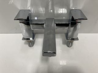 Lot 574  
            Marchington SR19 - Delivery or Collection 

                
DECK MOUNTED BATH FILLER IN CHROME - RRP £245: LOCATION - RACKING 1