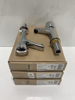 Lot 590  
            Marchington SR19 - Delivery or Collection 

                
3 X HIGH NECK KITCHEN PILLAR TAPS IN CHROME - RRP £345: LOCATION - RACKING 1