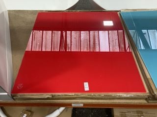 Lot 653  
            Marchington SR19 - Delivery or Collection 

                
QTY OF 700 X 760MM RED GLASS BACKSPLASHES - RRP £300: LOCATION - RACKING 1